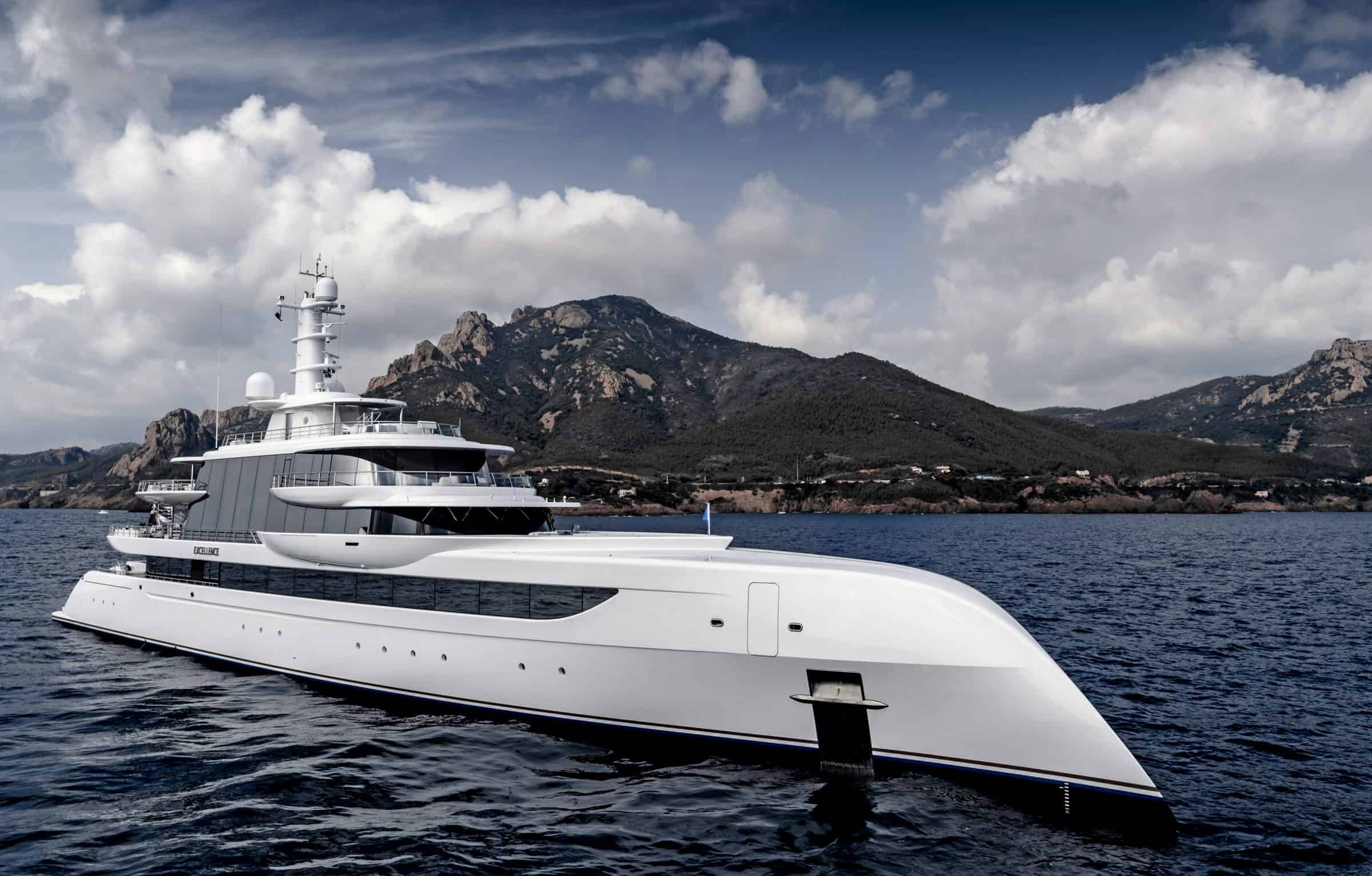 modern yachts owner
